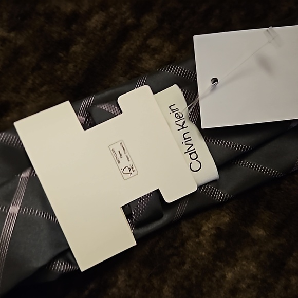 NWT Calvin Klein Tie gray and purple - Picture 6 of 9